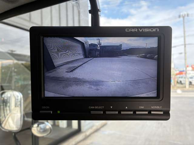 Mitsubishi Fuso Canter 4