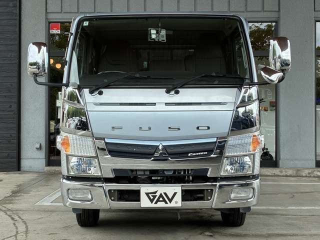 Mitsubishi Fuso Canter 7