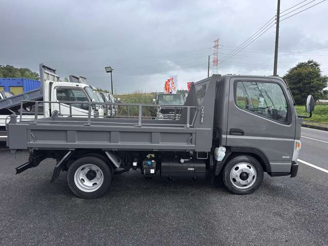Mitsubishi Fuso Canter 7