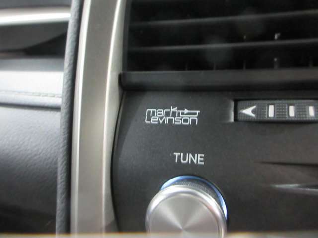 Lexus RX 4