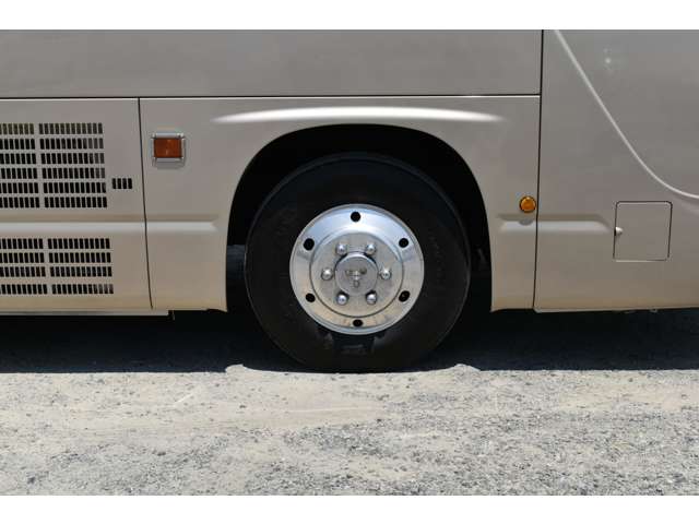 Hino Melpha 11