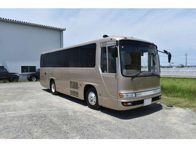 Hino Melpha 4