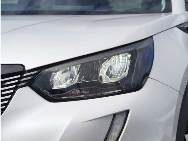 Peugeot SUV 2008 9