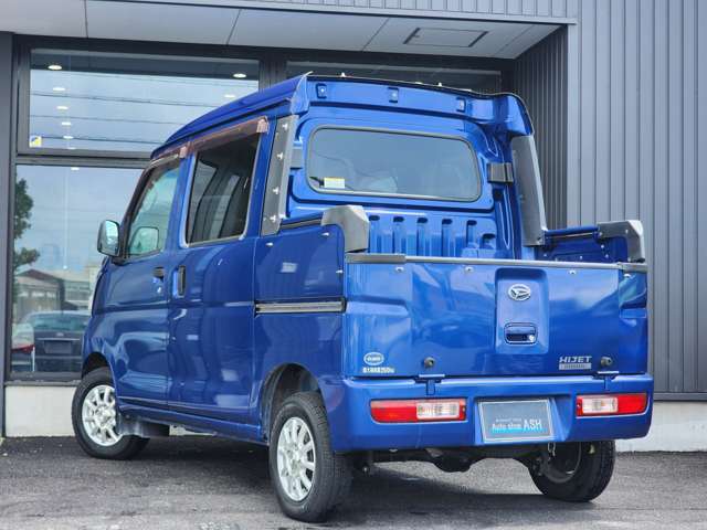 Daihatsu Hijet Deck Van 4