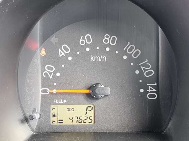 Daihatsu Hijet Deck Van 8