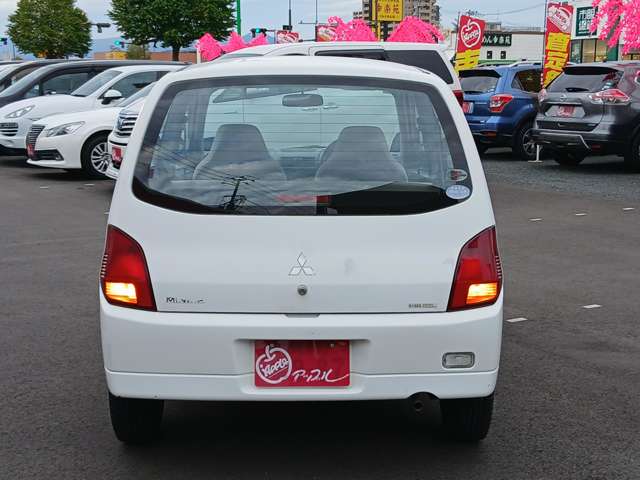 Mitsubishi ミニカ 6