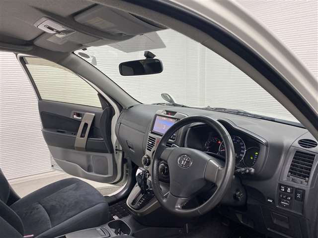 Toyota Rush 10