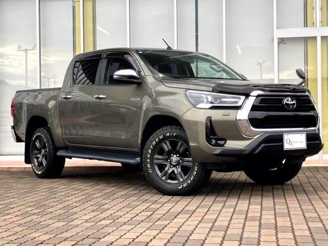 Toyota Hilux 4