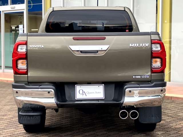 Toyota Hilux 10