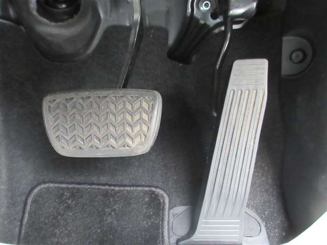 Toyota Harrier 12