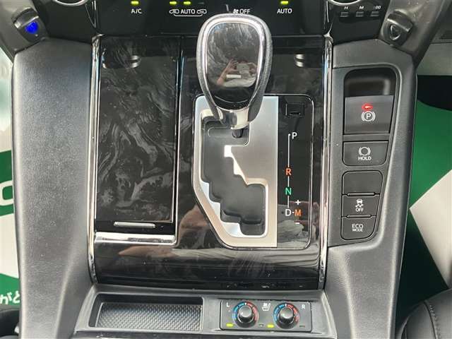 Toyota Alphard 10