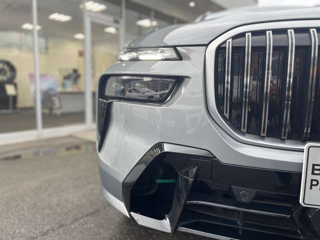 BMW X7 5