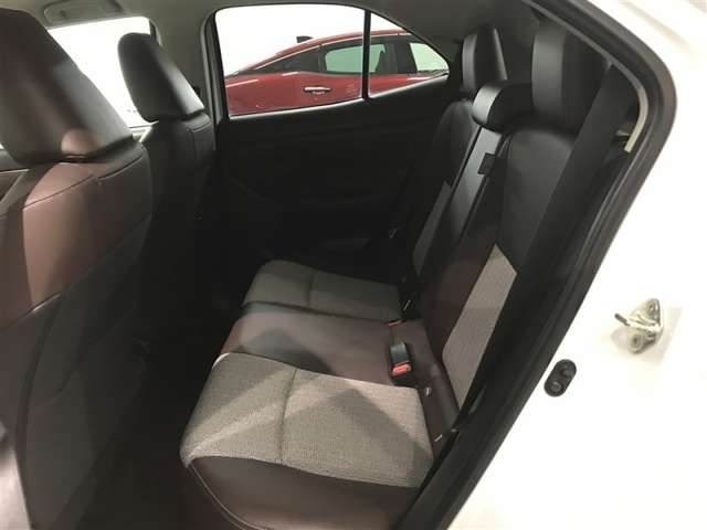 Toyota Yaris Cross 8