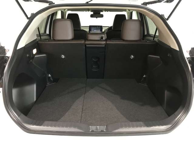 Toyota Yaris Cross 10
