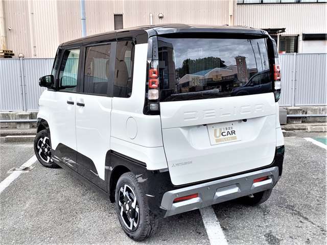 Mitsubishi Delica Mini 5