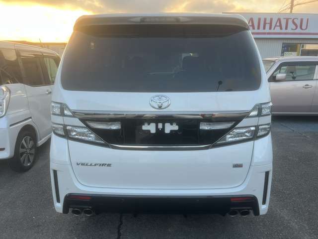 Toyota Vellfire 7