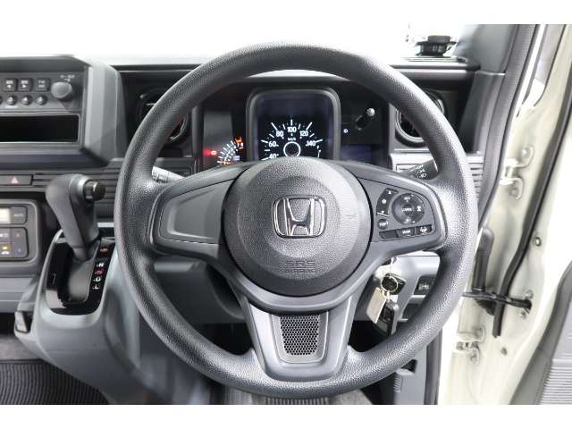 Honda N-VAN 9