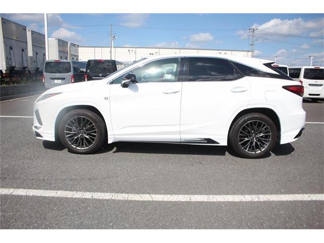 Lexus RX 10