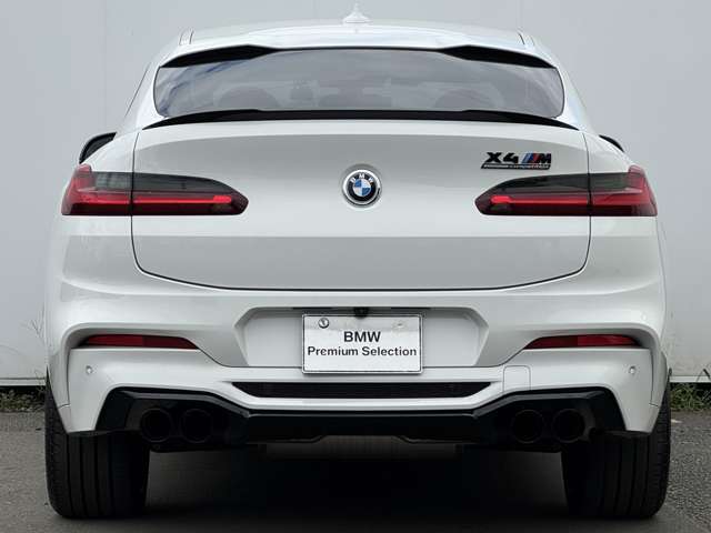 BMW X4 M 12