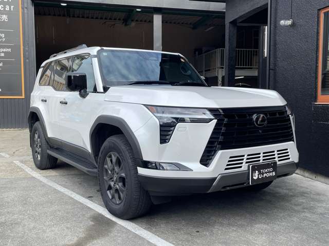 Lexus GX 8