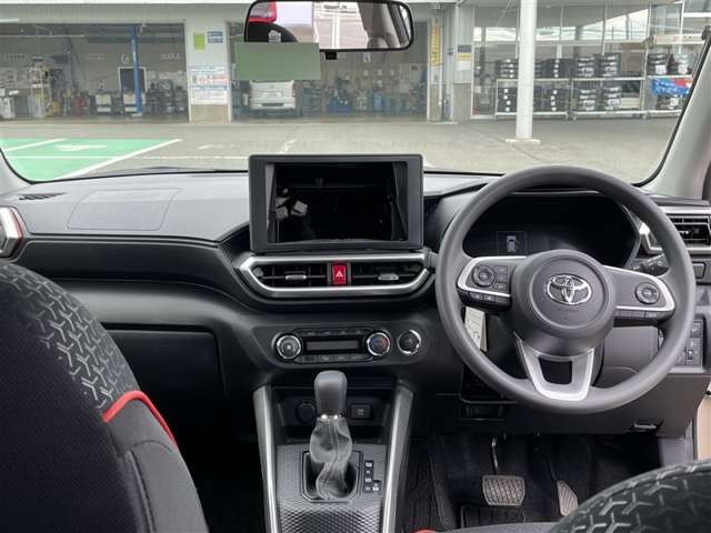 Toyota Raize 7