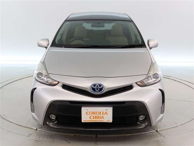 Toyota Prius α 2