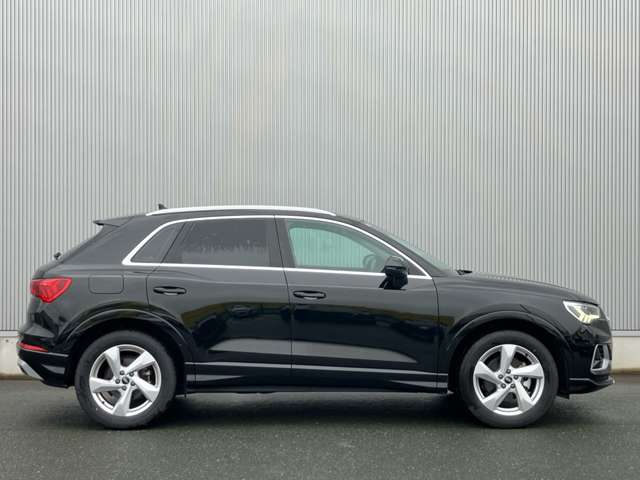 Audi Q3 11