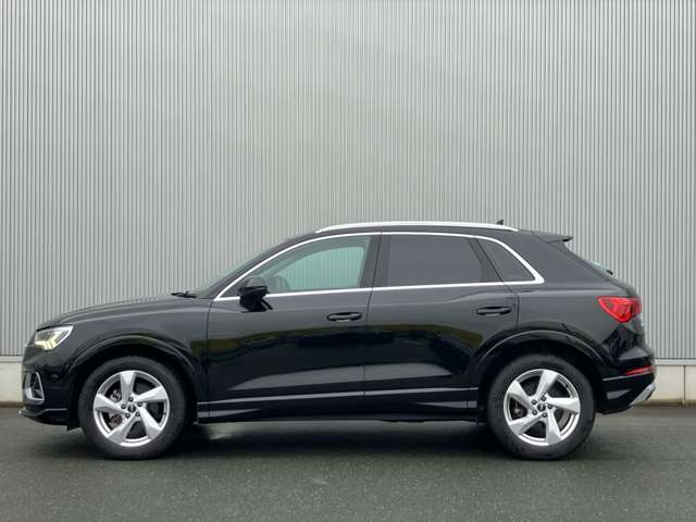 Audi Q3 7