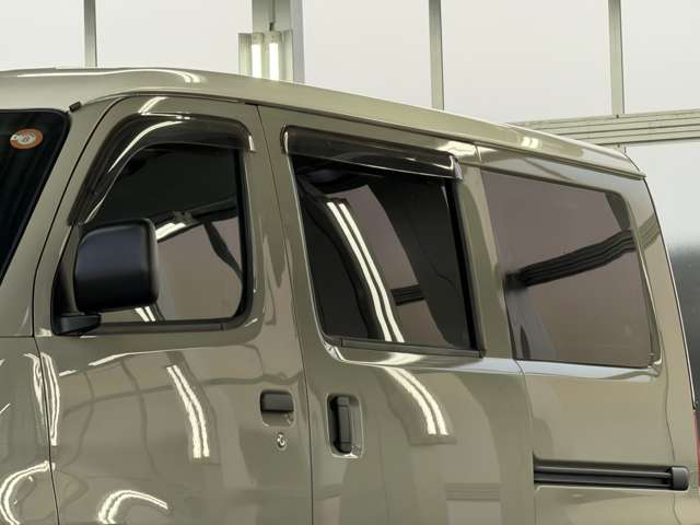 Toyota Light Ace Van 3