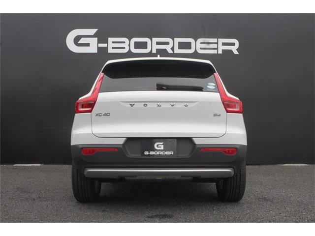 Volvo XC40 10