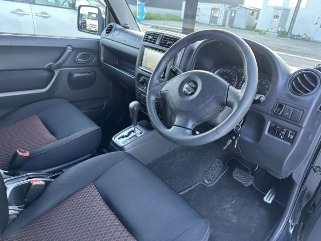 Suzuki Jimny 12