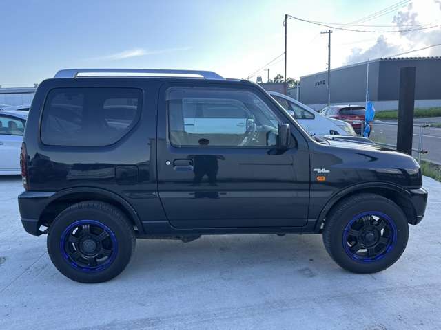 Suzuki Jimny 6