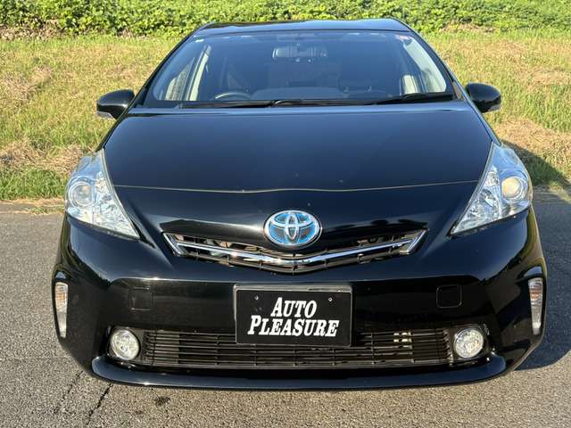 Toyota Prius α 7