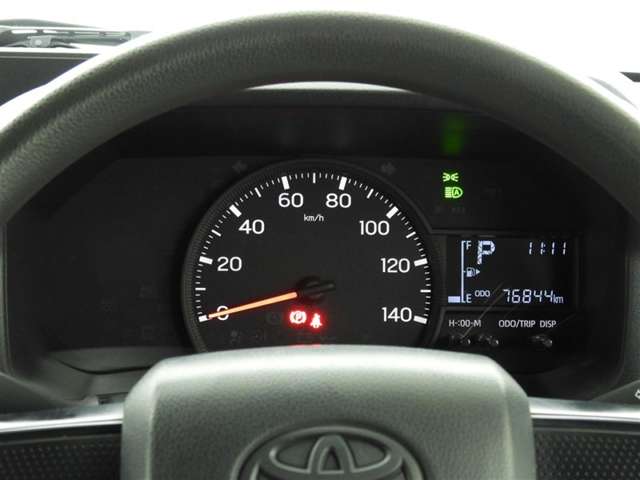 Toyota Pixis Van 10