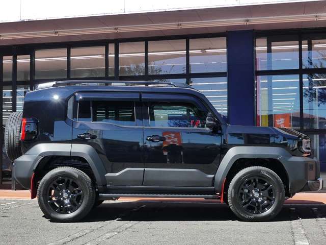 Toyota Land Cruiser FJ 8