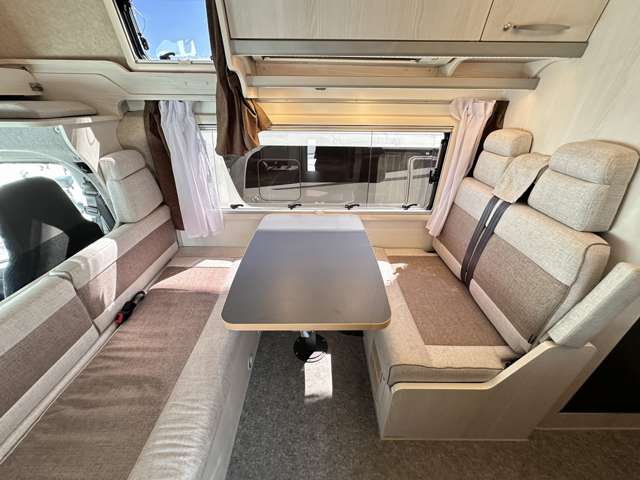 Toyota Camroad 4