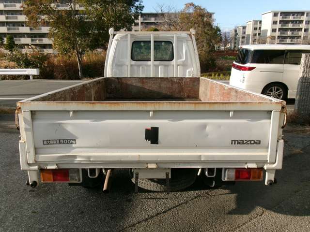 Mazda Bongo Truck 5