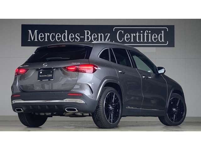 Mercedes-Benz GLA-Class 5