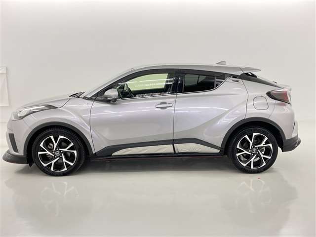 Toyota C-HR 5