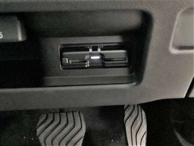 Mitsubishi Delica Mini 11