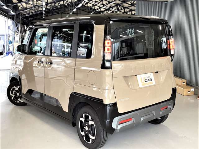 Mitsubishi Delica Mini 5