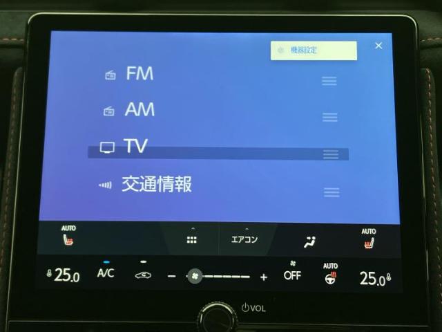 Lexus LBX 12