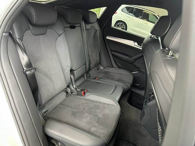 Audi Q5 Sportback 12