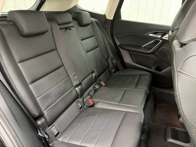 BMW X1 12