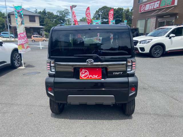 Daihatsu Taft 7