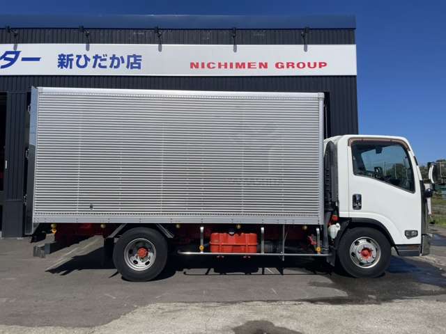 Isuzu Elf 10