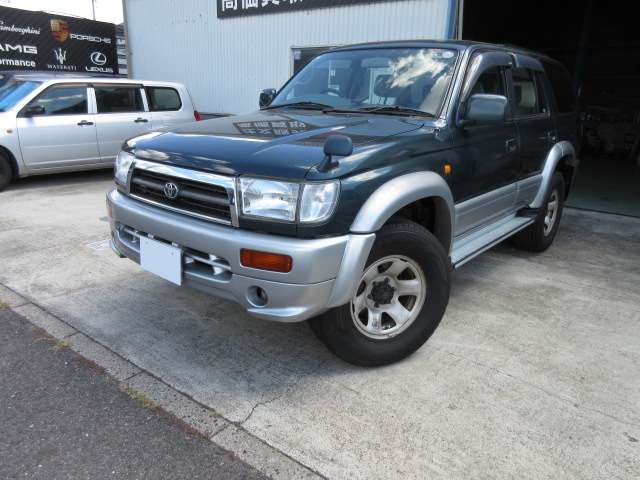 Toyota Hilux Surf 4