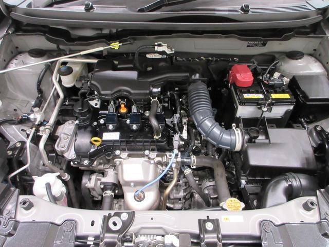 Daihatsu Rocky 9
