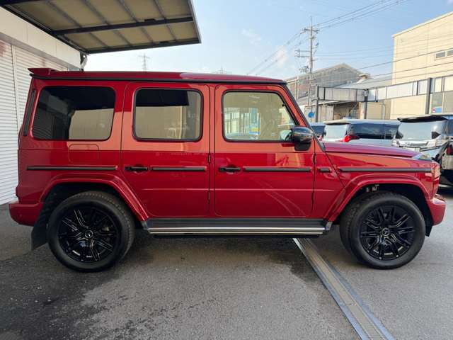 Mercedes-Benz G-Class 12