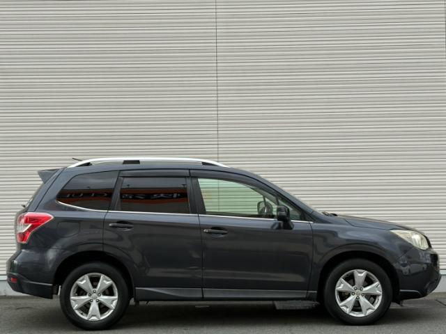 Subaru Forester 5